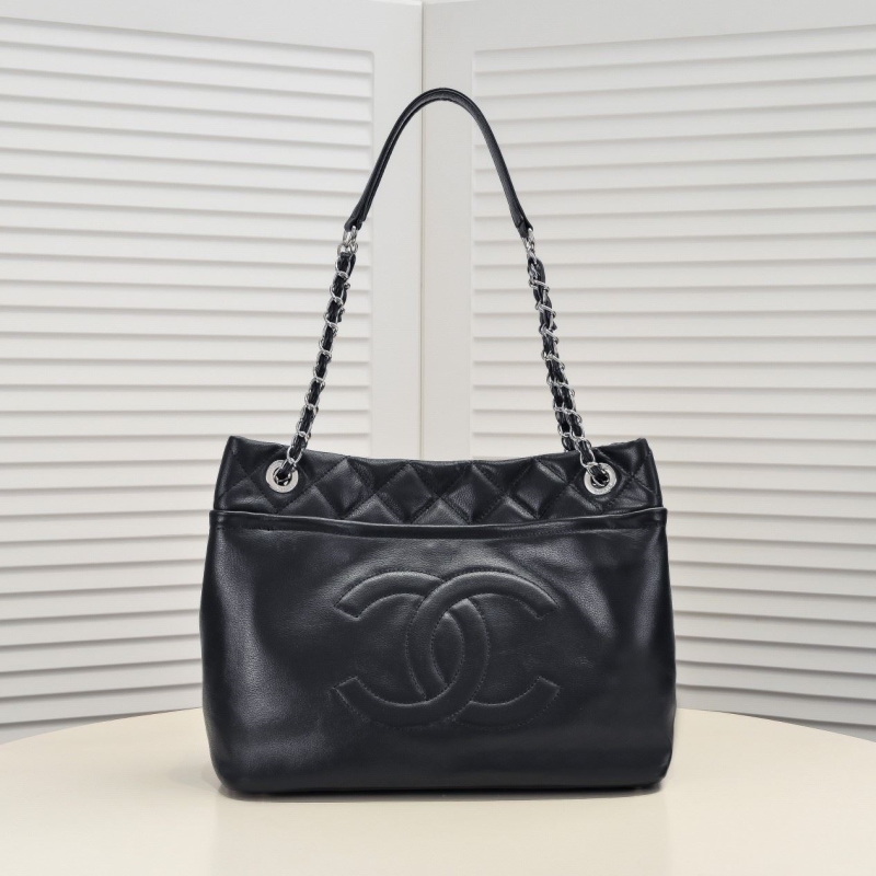 Ch**el shopping bags